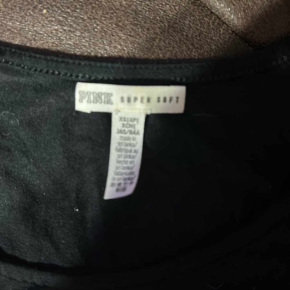Victoria secret pink tank xs - Picture 3 of 3